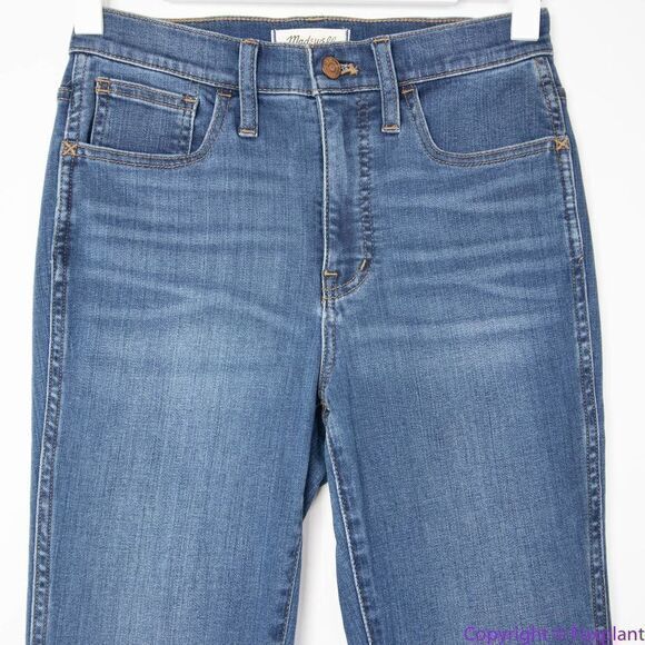 Madewell 10" High-Rise Roadtripper Supersoft Jeans in Playford Wash, 25 - Picture 4 of 15